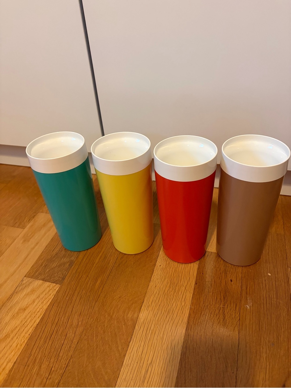 Set of 4 Colorful Insulated Vintage NFC Thermo Serv vintage